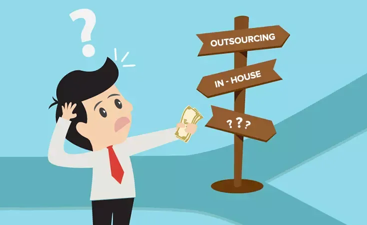 Outsource là gì? Sự khác nhau giữa công ty Product và Outsource